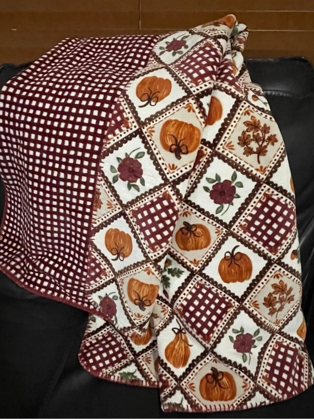 The Farmhouse by Rachel Ashwell Aurelius Harvest Reversible Whipstitch Throw